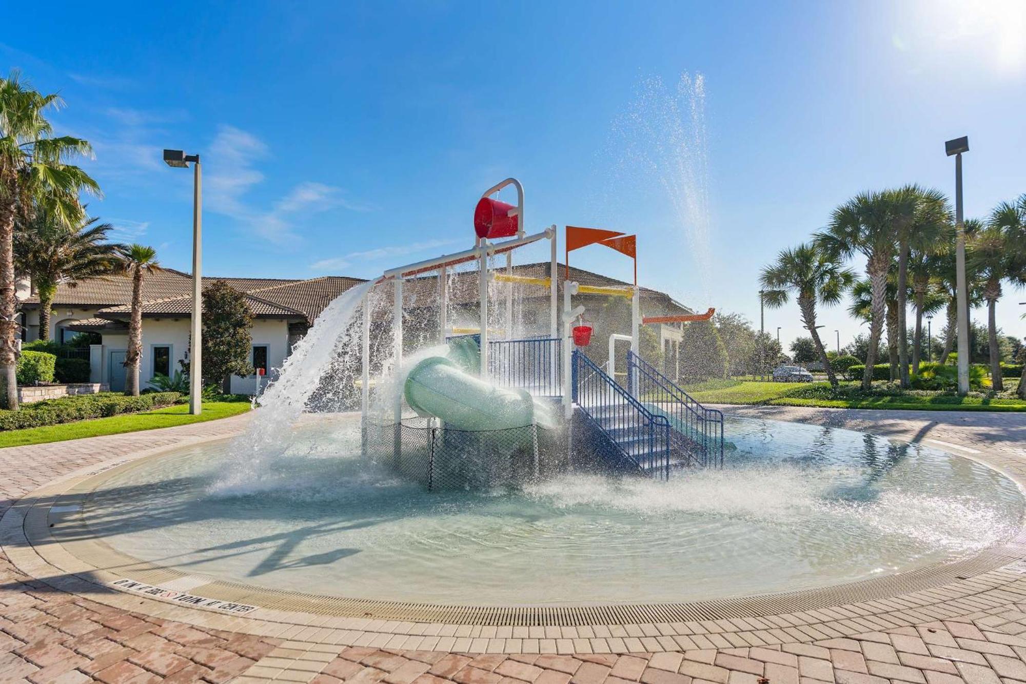Upstay - Championsgate W Hot Tub-pool-cinema Hébergement de vacances *